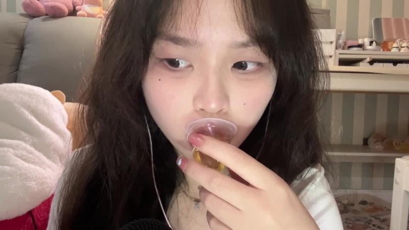 椰椰拿铁  果冻