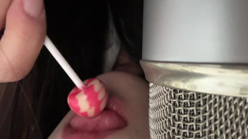 舔棒棒糖 ASMR