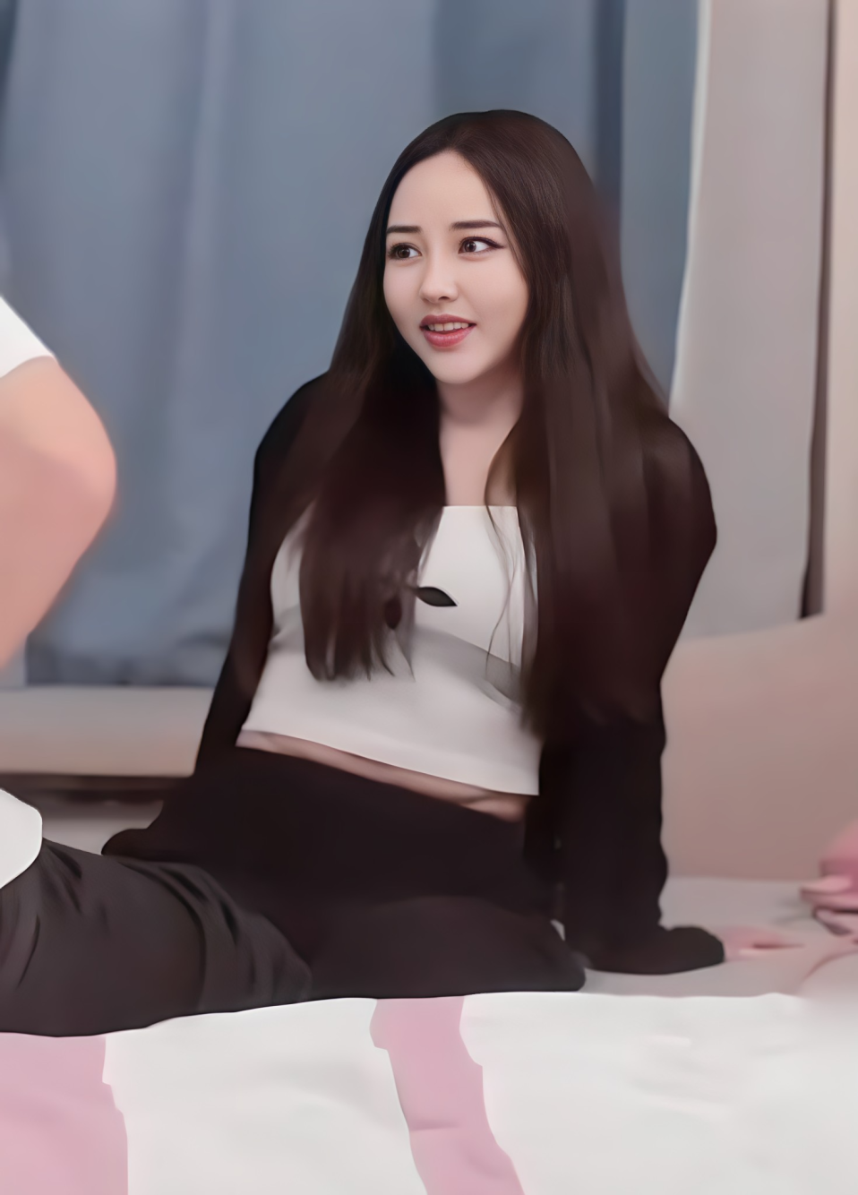 杏吧小飞 网红留学生下海兼职 高颜值丰满大奶