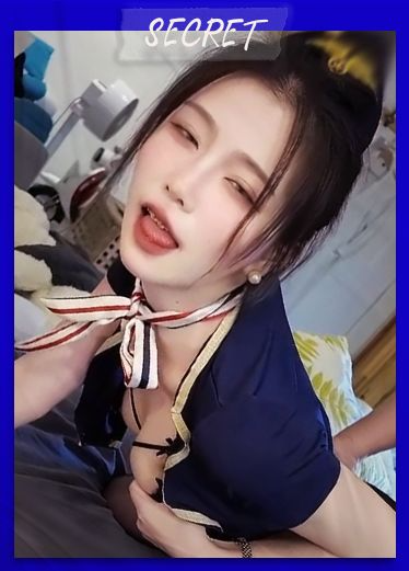 超顶性感空姐被偷窥中出