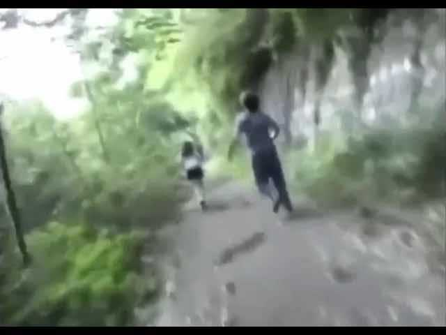 珍贵视频!日本野外真实暴力强奸学妹