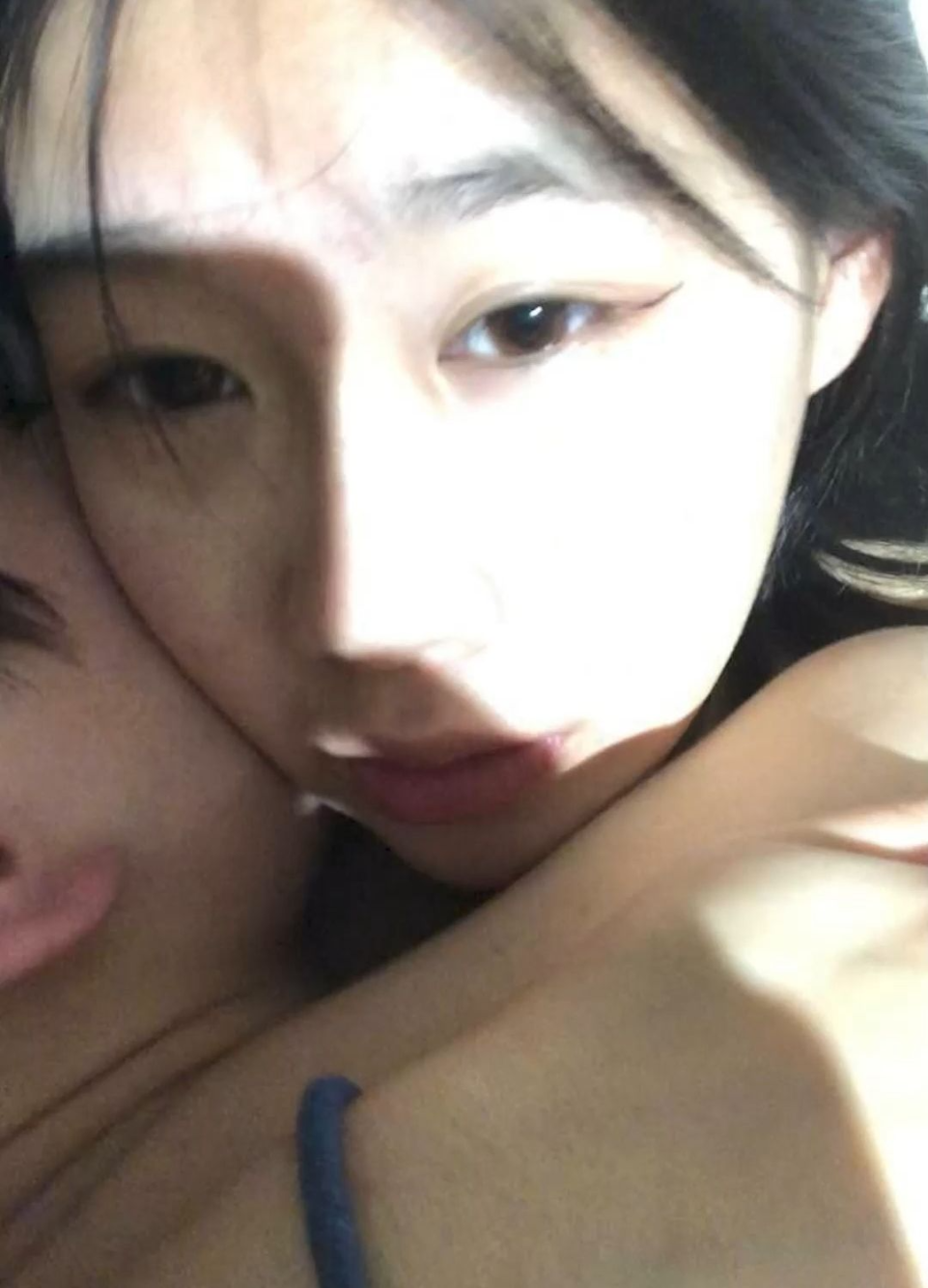 小女友情欲合集 从稚嫩的叫声到享受