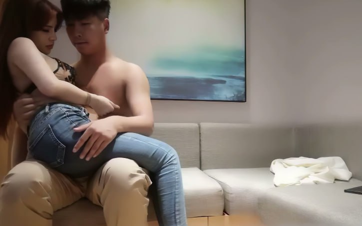 【小宝寻花】精神红发小妹，烟熏妆让我沉醉