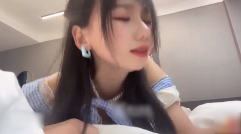 【圈养女仆的私人服务】极品美少女【小桃】的女仆服务